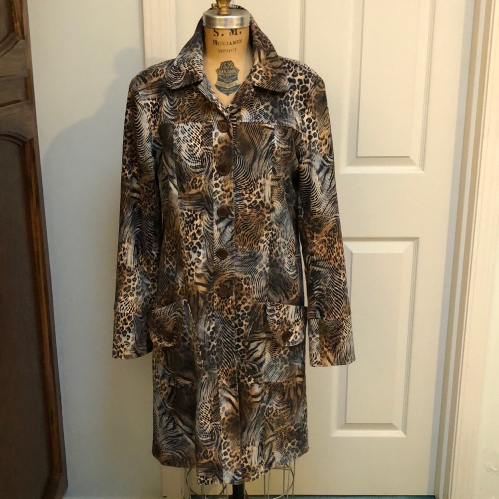 Central Falls Vintage coat. Size M